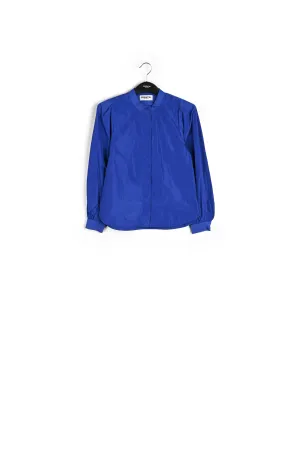 Blue puffed-sleeve top
