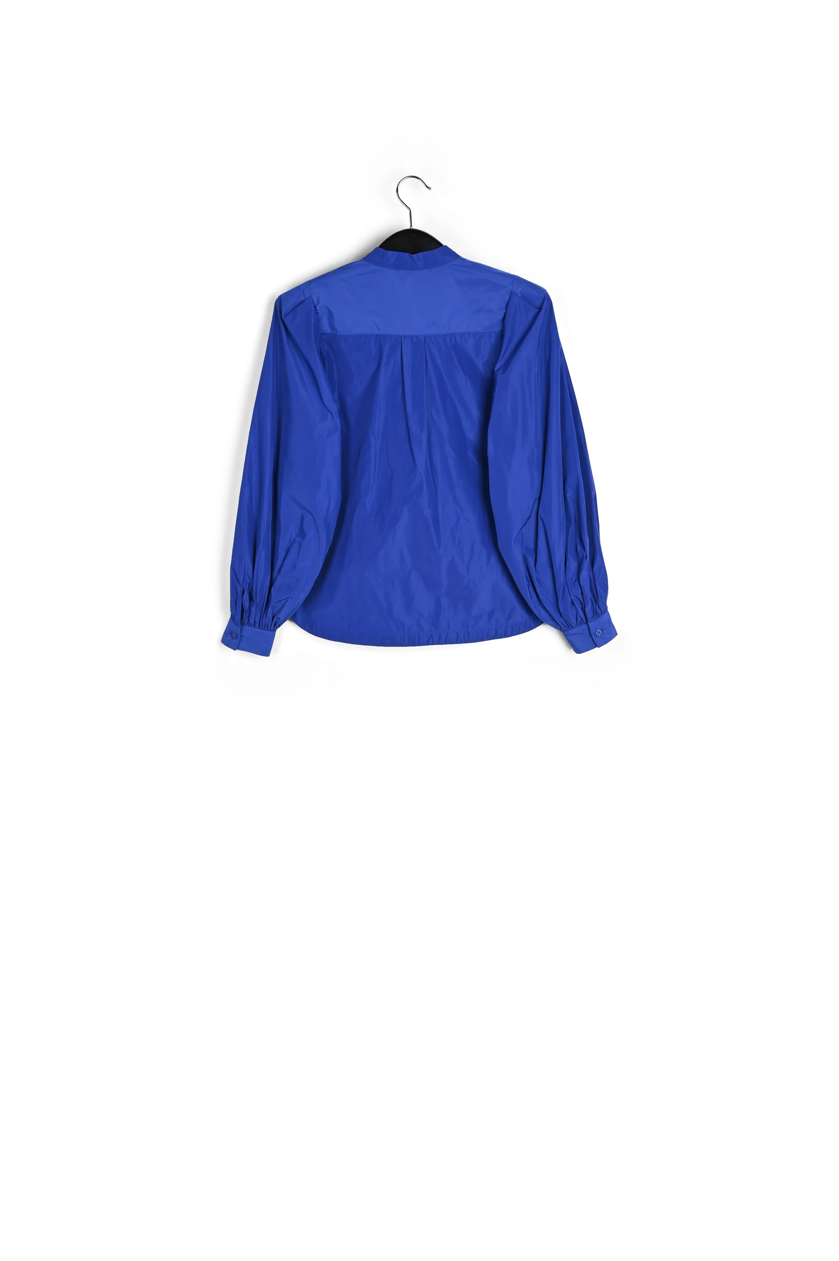 Blue puffed-sleeve top
