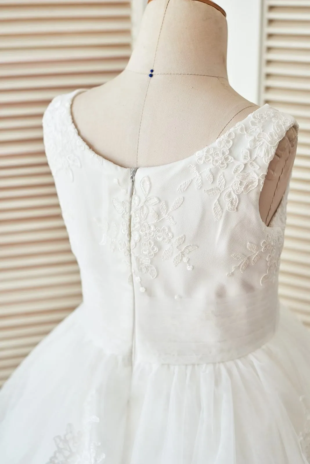 Cupcake Ivory Lace Tulle Wedding Flower Girl Dress, Horsehair