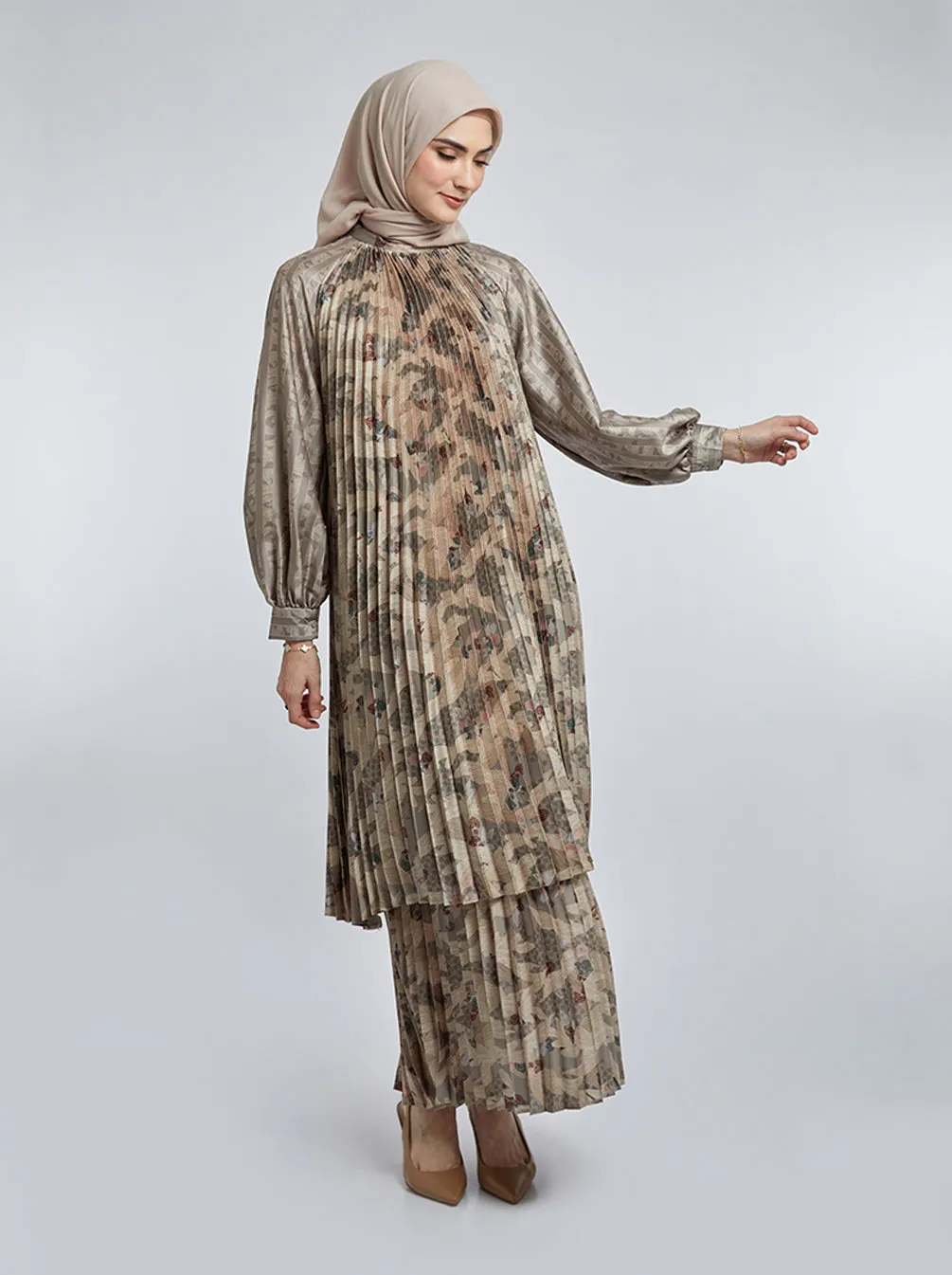 DANILLA DRESS MILK TEA