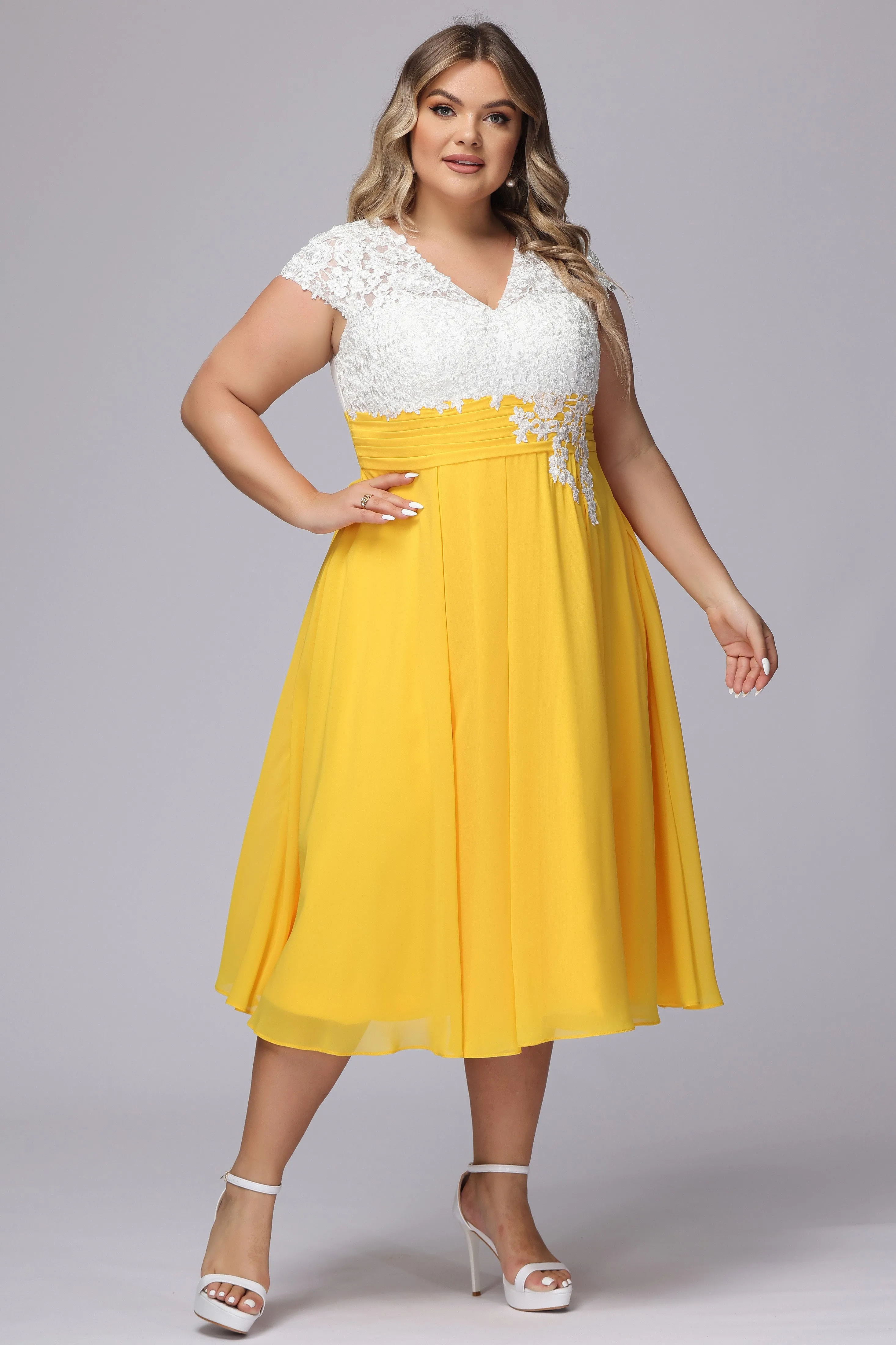 Elegant Lace Top Chiffon Tea-Length Mother of the Bride Dresses