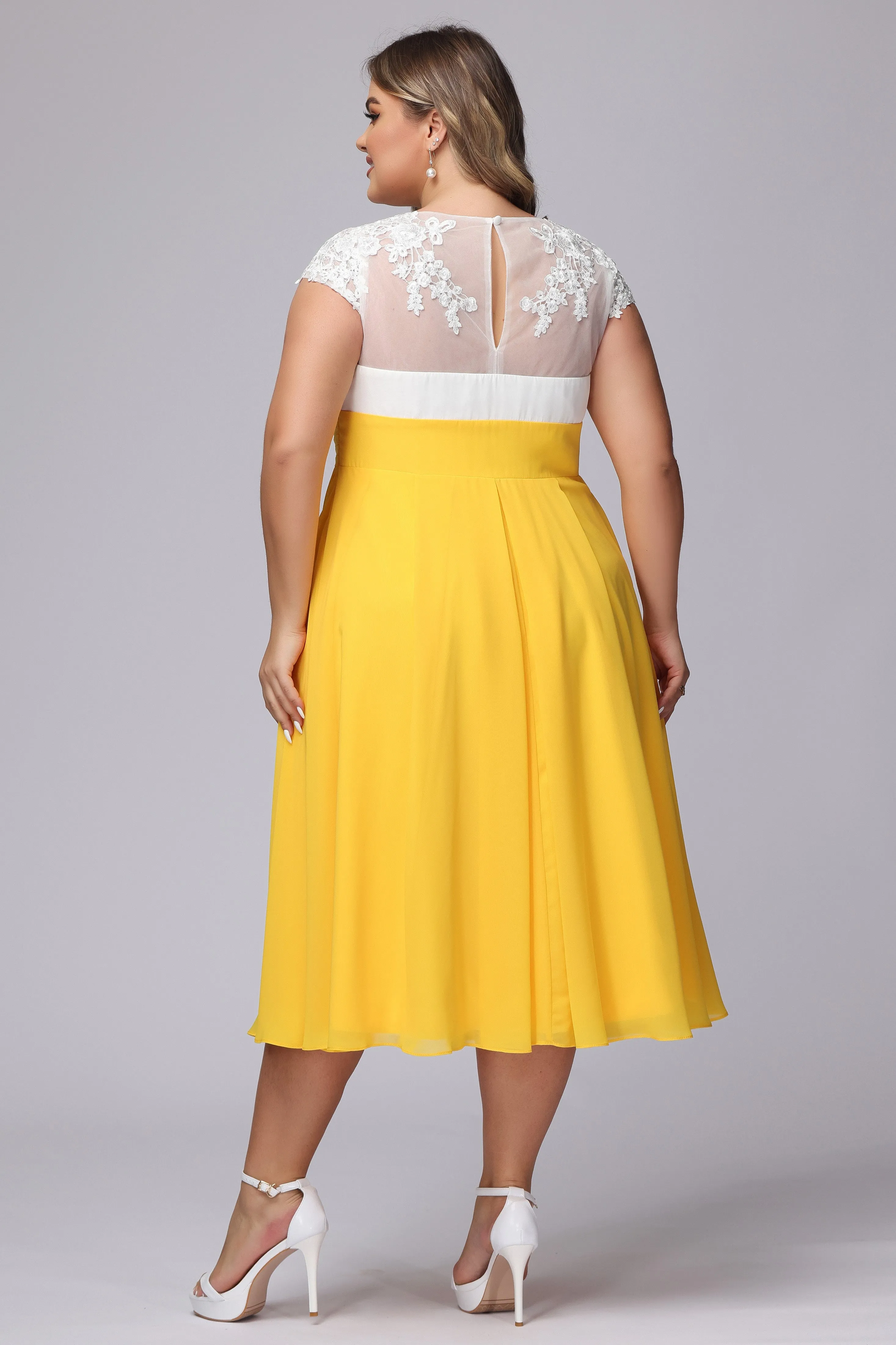 Elegant Lace Top Chiffon Tea-Length Mother of the Bride Dresses