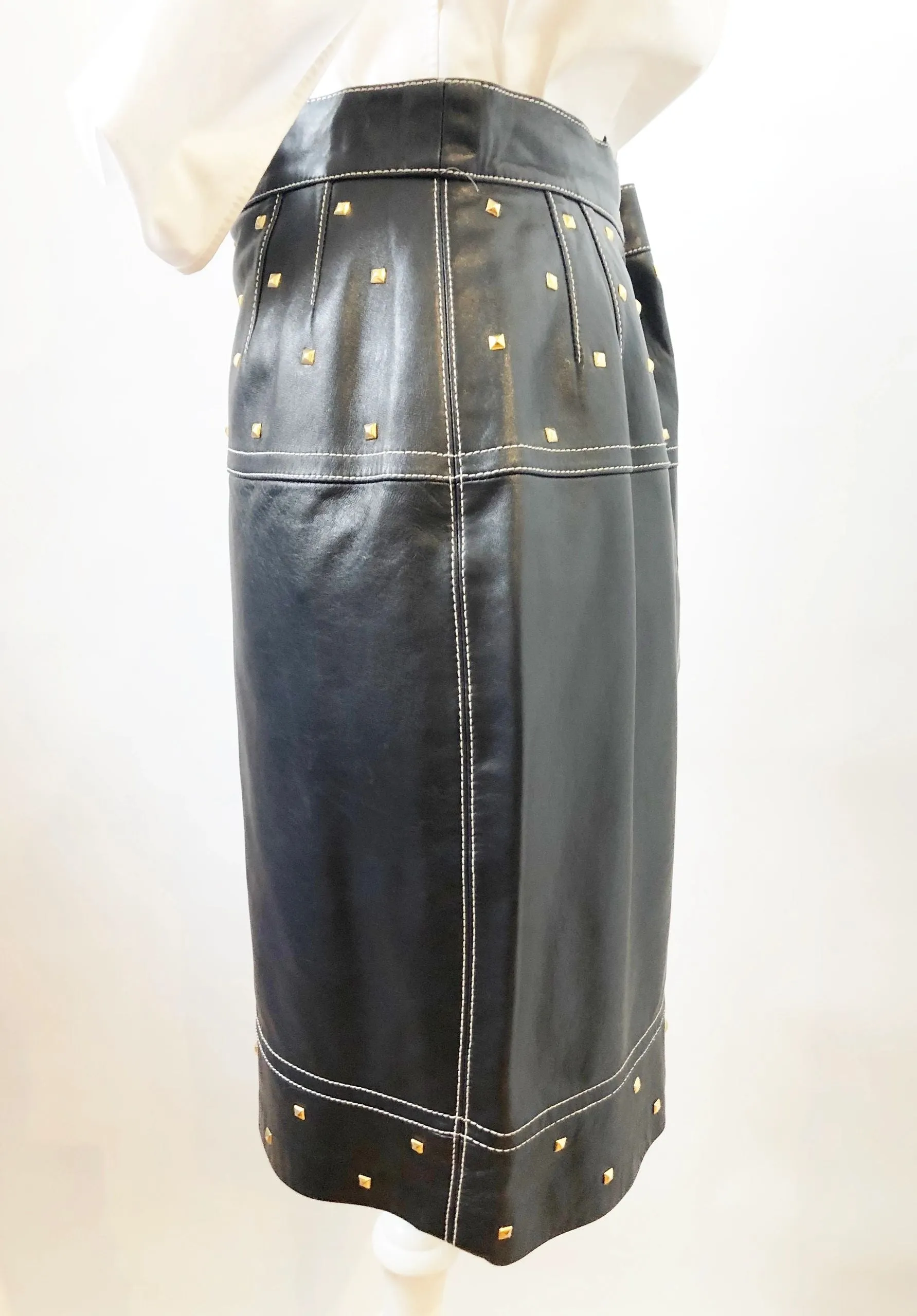 Escada Black Leather Gold Studded Skirt Size 40 De ( 10 Us)