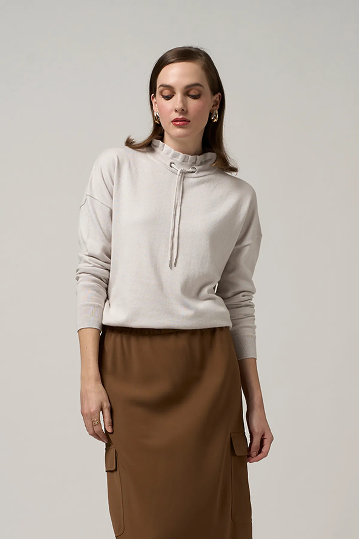 EVERYWEAR DRAWSTRING SWEATER