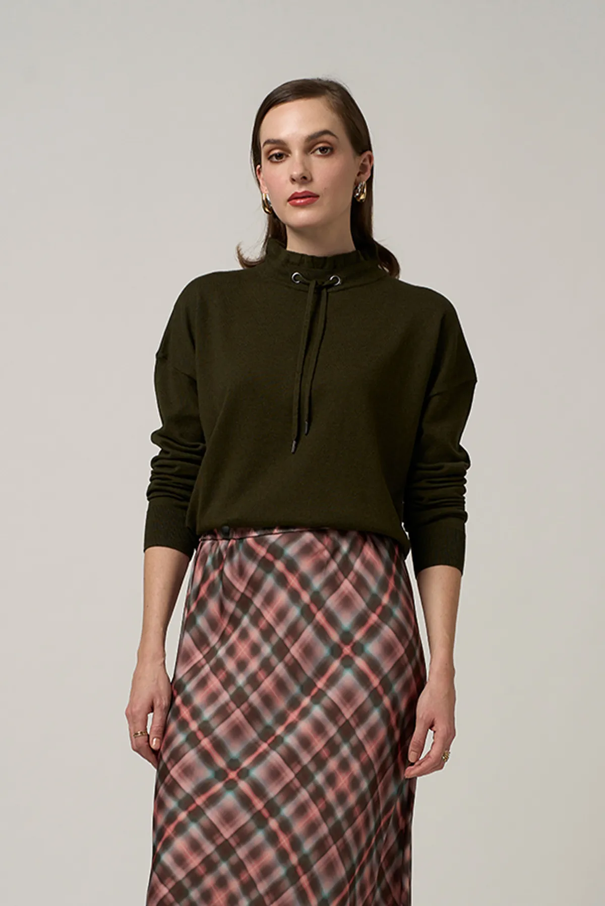 EVERYWEAR DRAWSTRING SWEATER