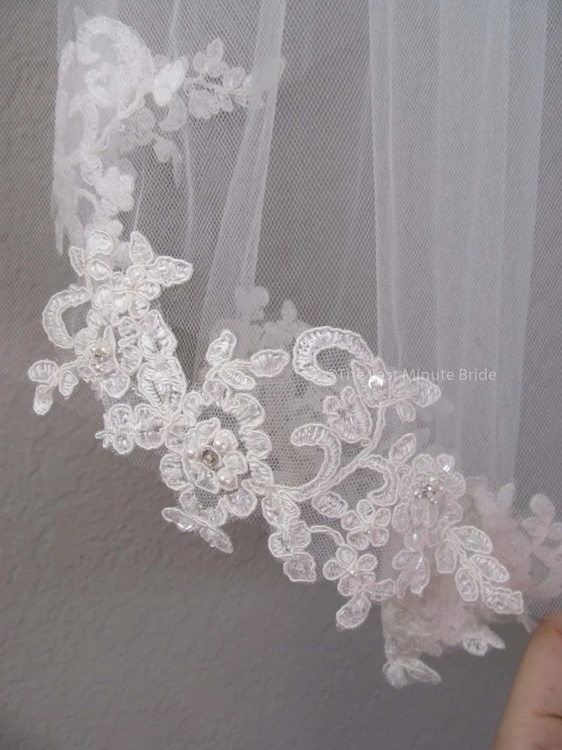 Fingertip Length Veil Style: Lacey
