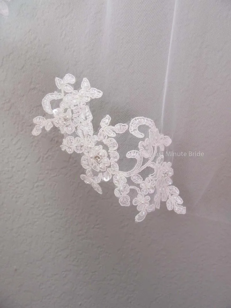Fingertip Length Veil Style: Lacey