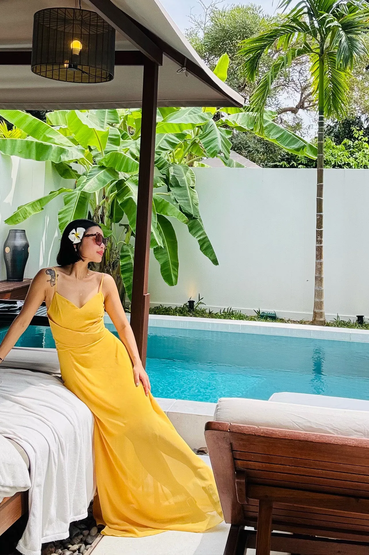GEORGETTE STRAPLESS DRESS IN YELLOW