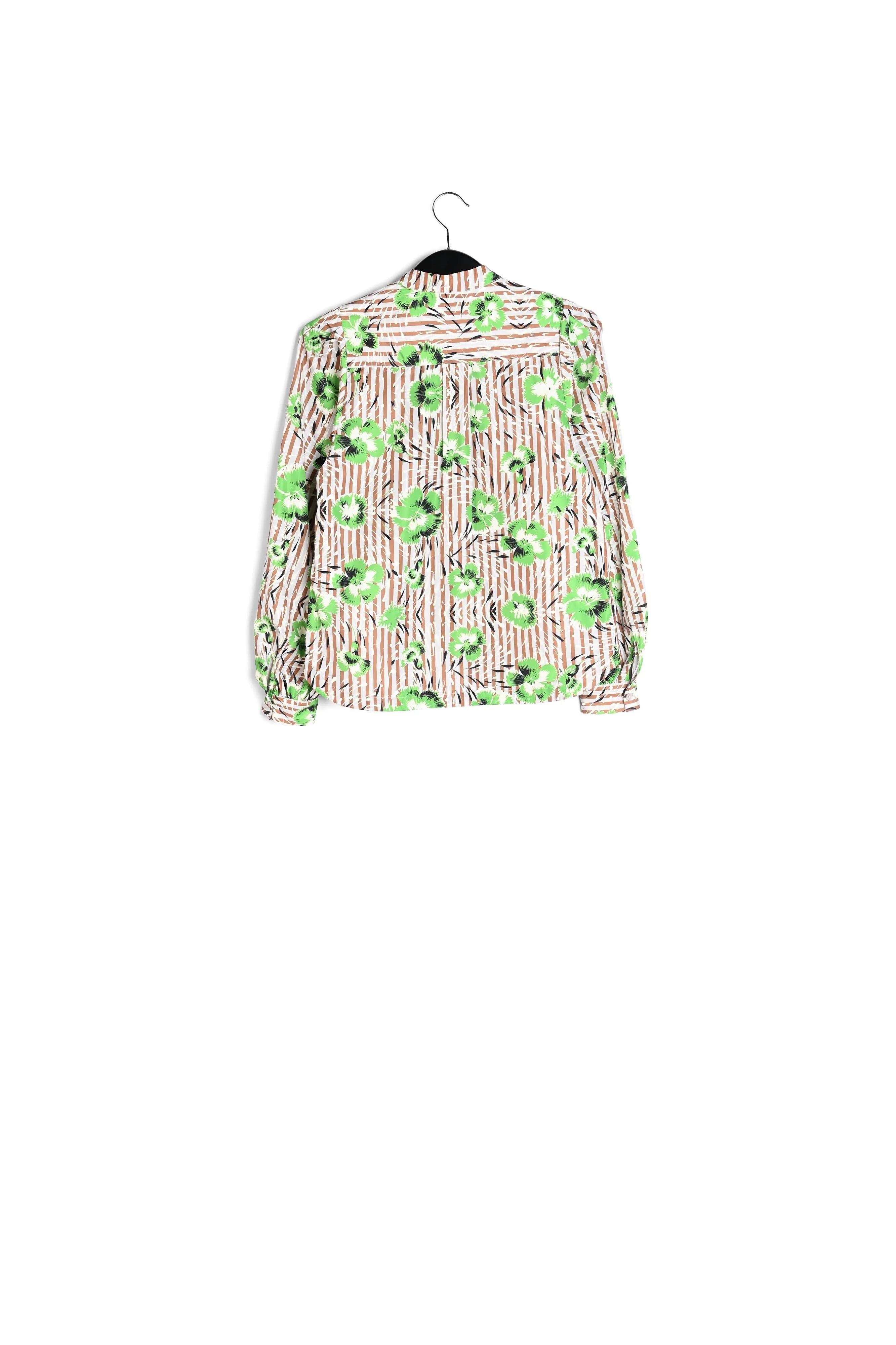 Green puffed-sleeve top