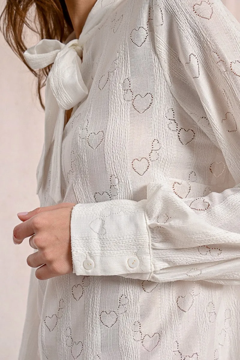 HEART-PATTERNED PUSSY-BOW BLOUSE