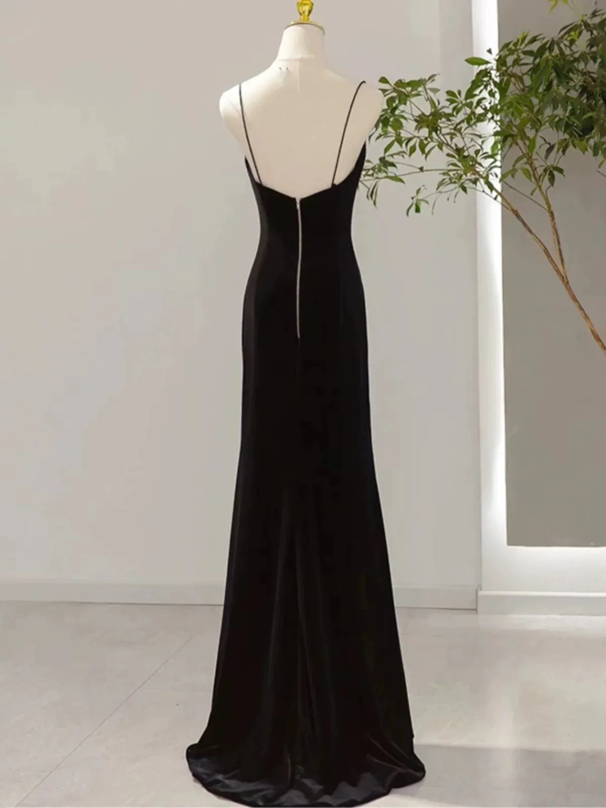JazzHer Sexy Mermaid Spaghetti Straps Black Long Prom Dresses Evening Dress (PRE-ORDER)