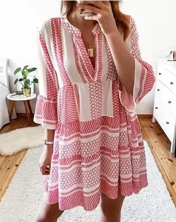 Juliene -Half-length dress with flared sleeves
