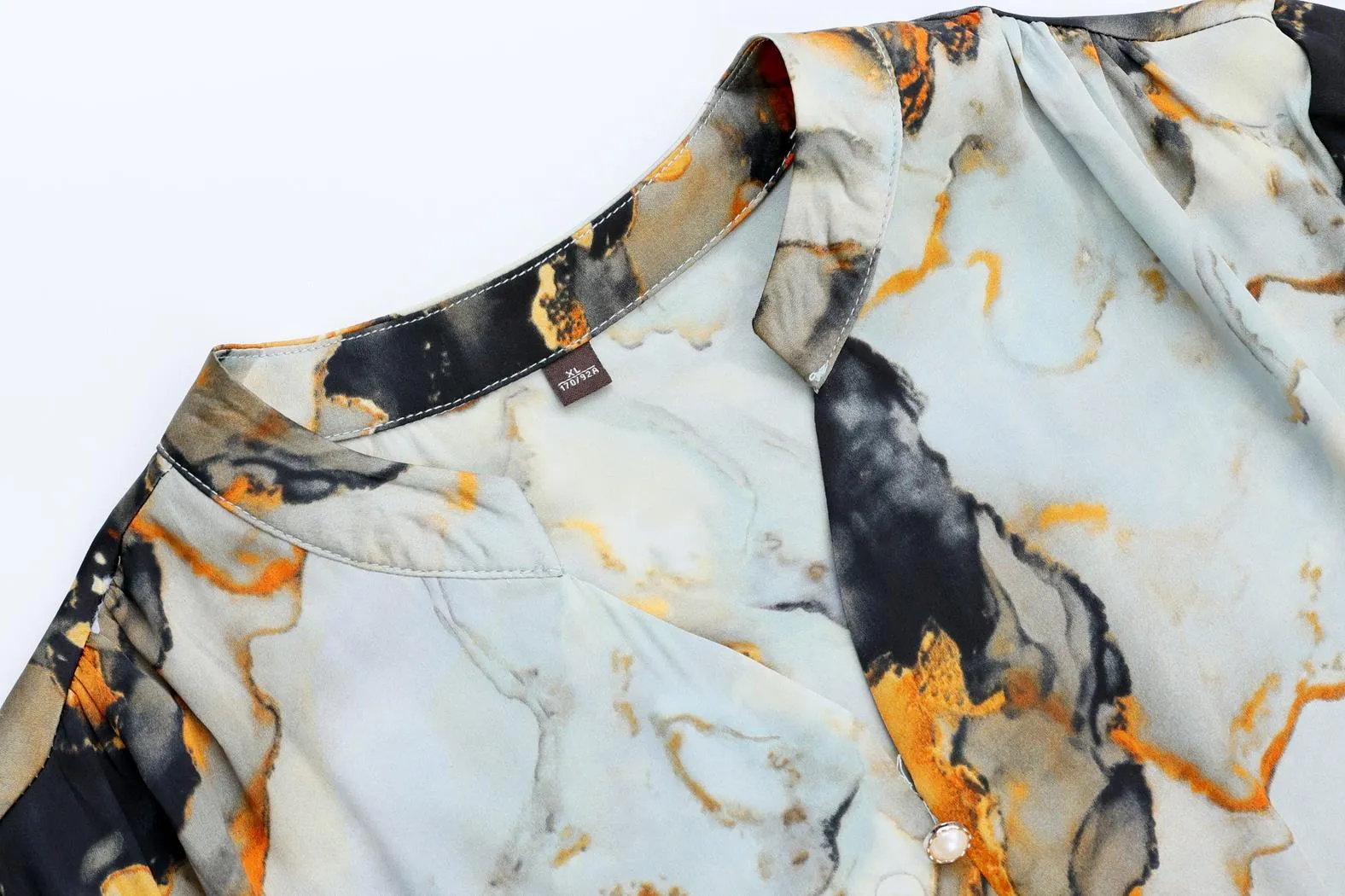 Knee-Length Floral Print Dress with Tie Front