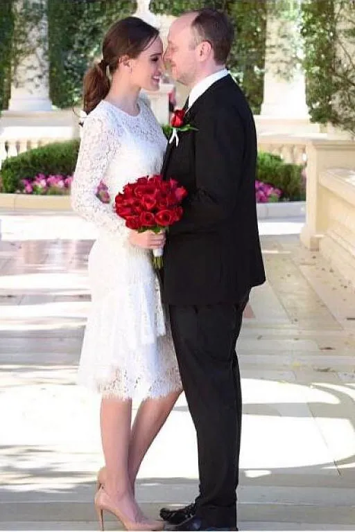 Long Sleeves Lace Informal Wedding Dress Tea-Length
