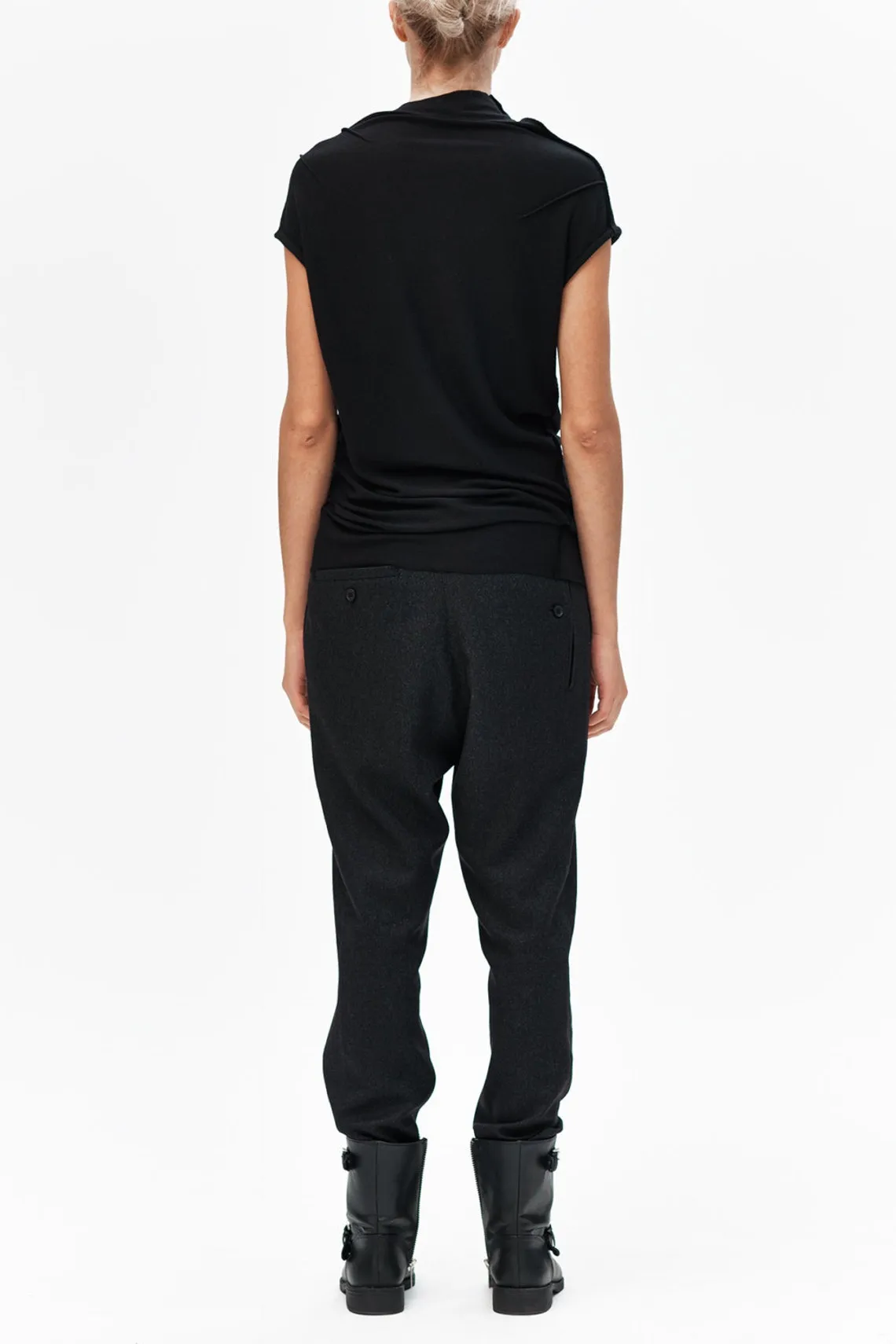 MINIMALIST CAP SLEEVED TOP