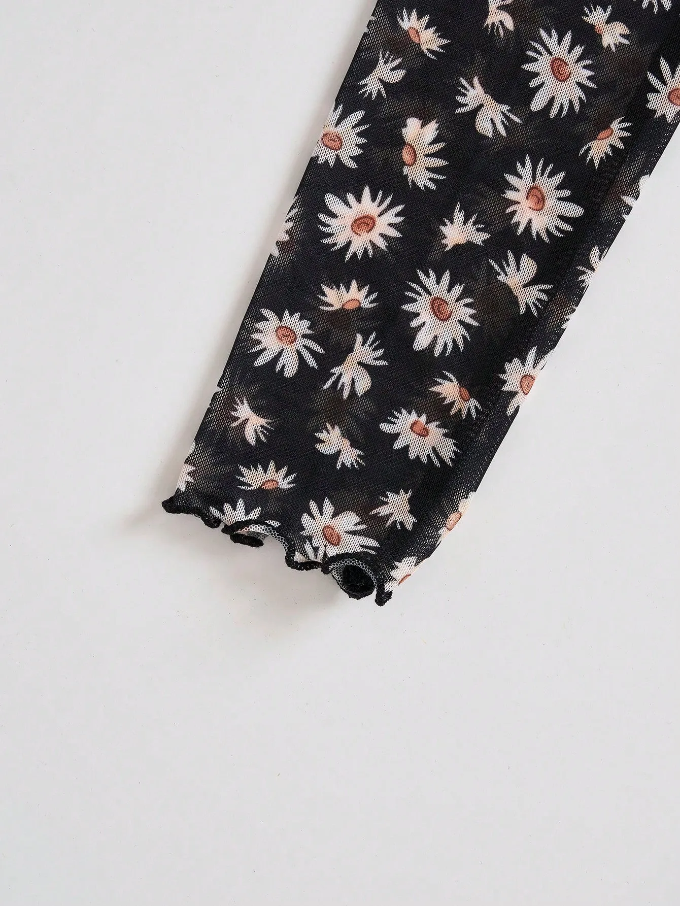 Parien Daisy Print Lettuce Trim Mesh Top