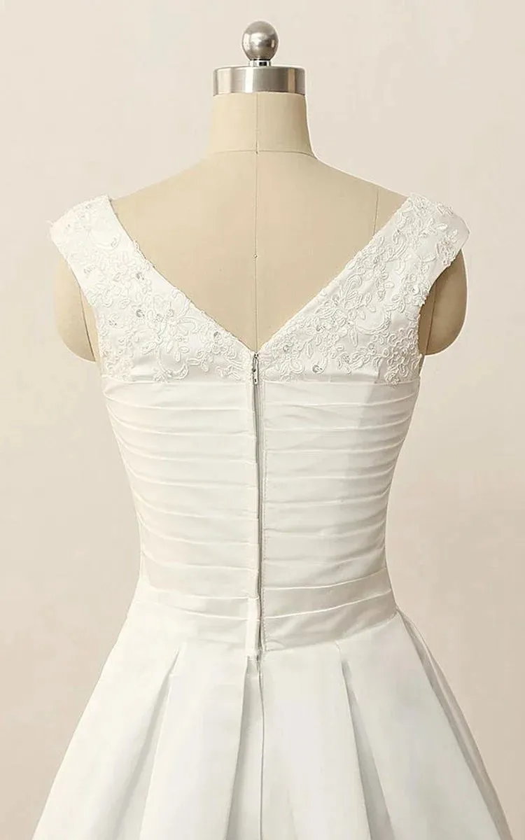 Short V-Neck Pleats Beading Appliques Zipper Satin Wedding Dresses