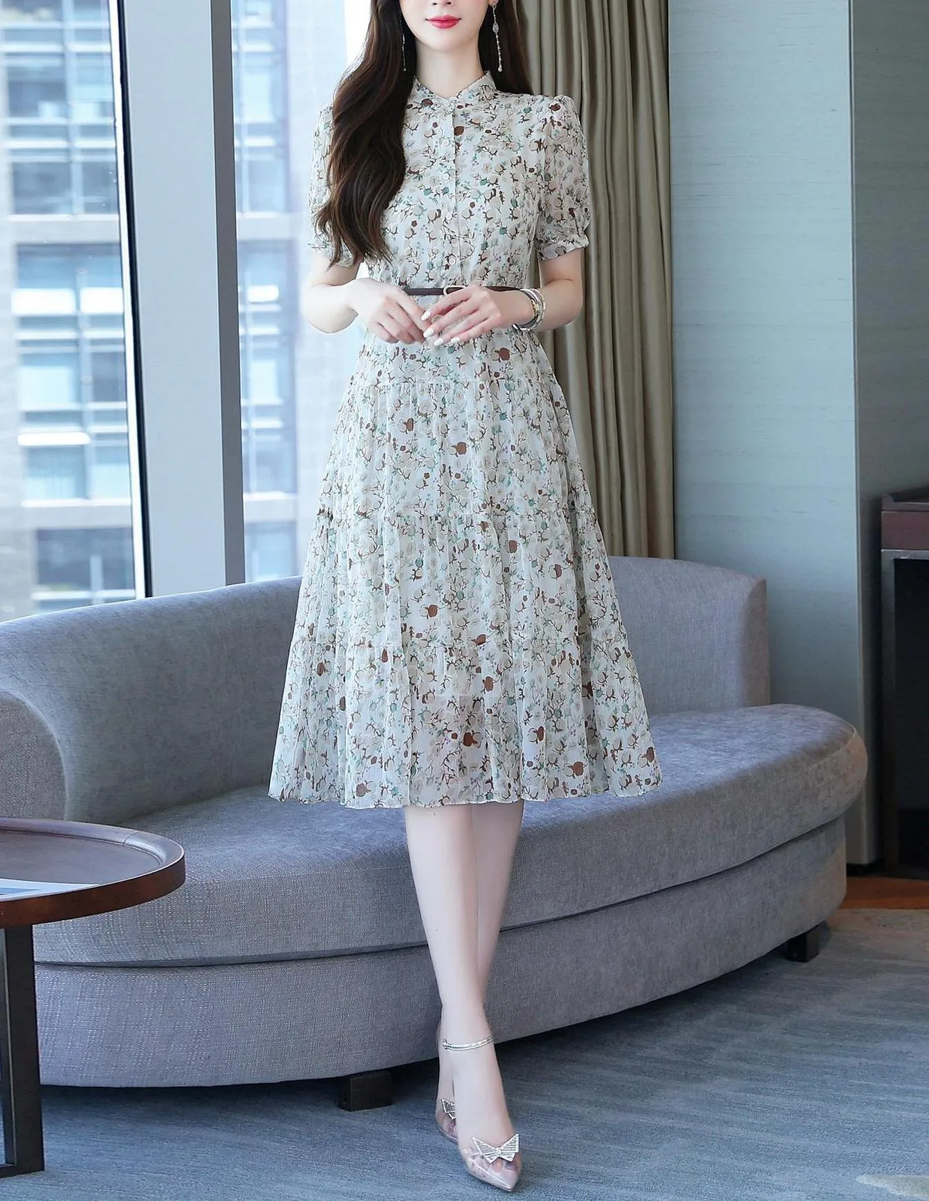 Slinky Knee-Length Sundress for Effortless Style