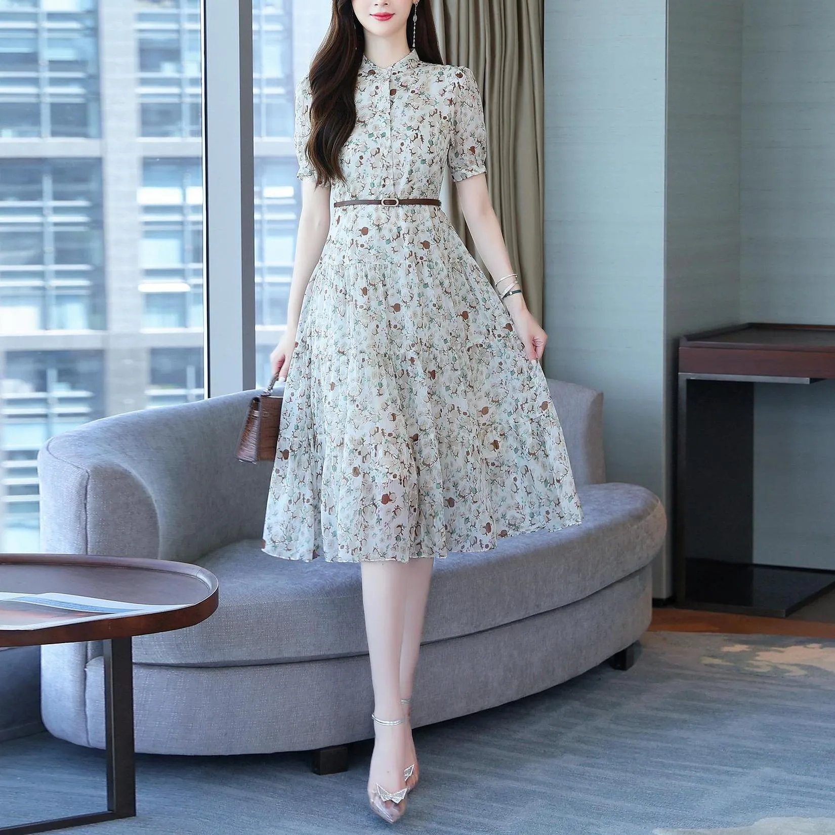 Slinky Knee-Length Sundress for Effortless Style
