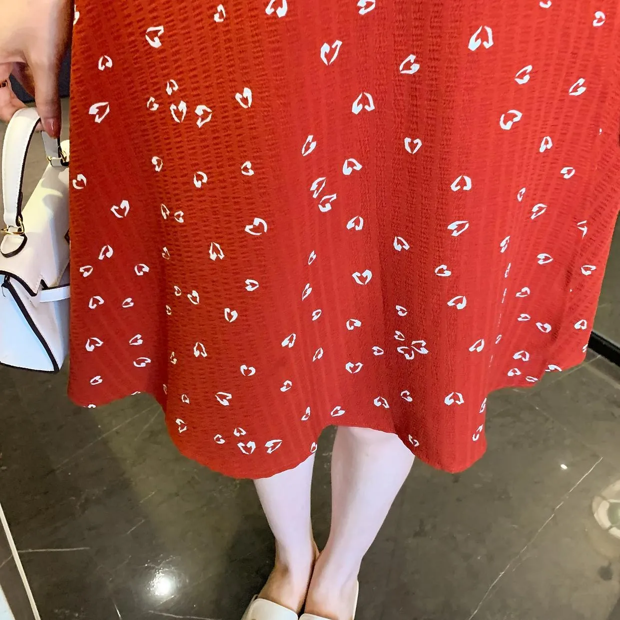 Stylish Mid Length Floral Print Dress for Modern Women