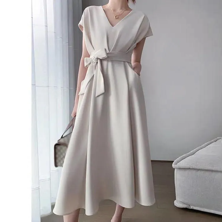 Super Fairy Sweet V-neck Dress White Waist Was Thin and Gentle Style Ladies Temperament Long Dress Female Summer