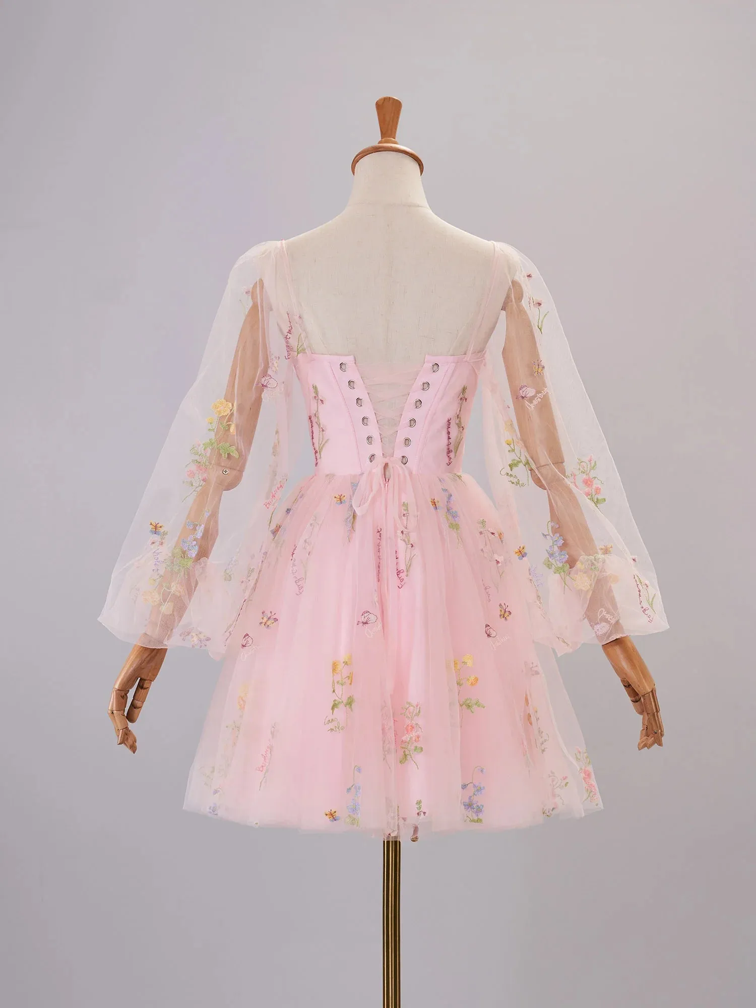 Sweetheart Embroidery Short-Length Tulle Puff Sleeves Cocktail Dress
