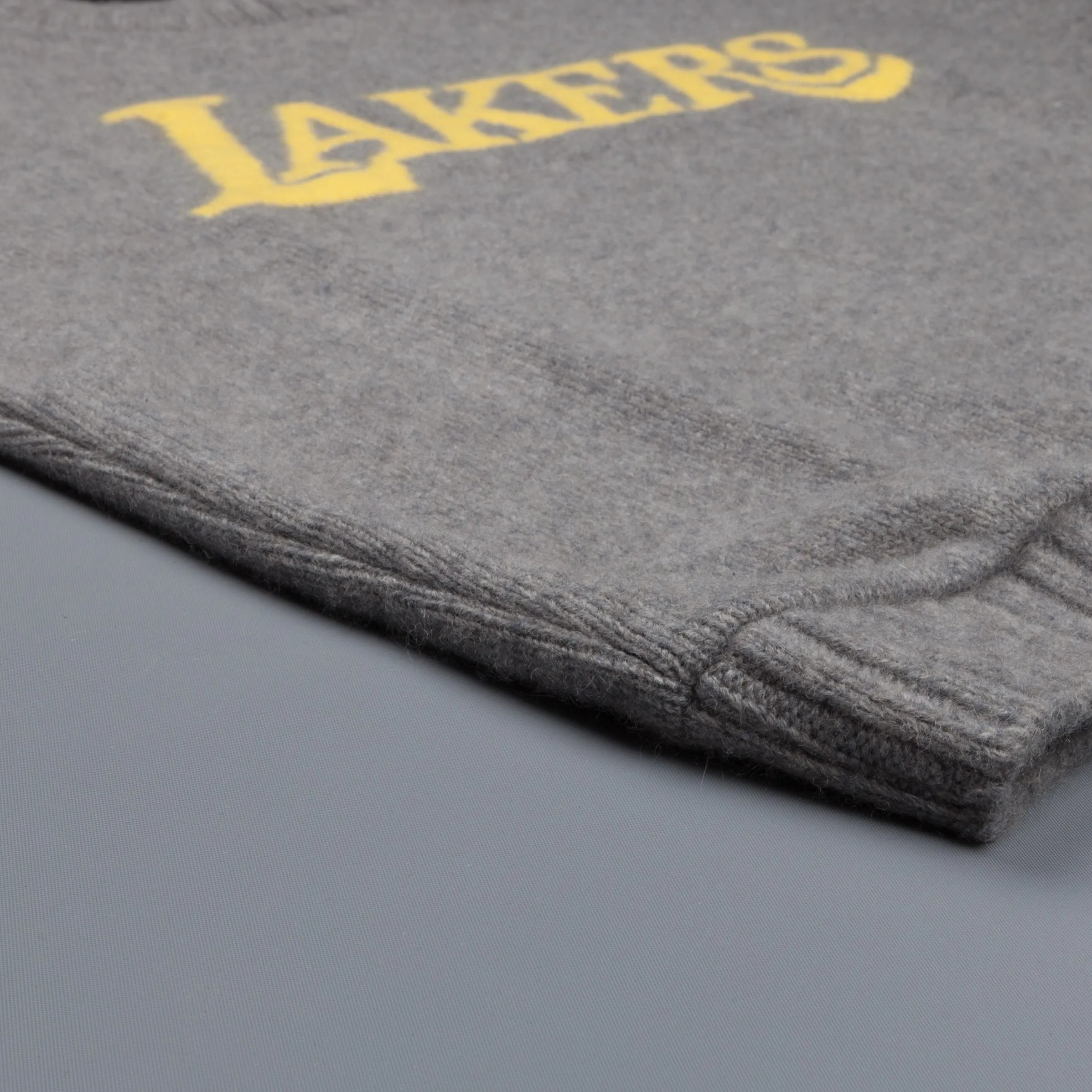 The Elder Statesman NBA sweater  LA lakers medium grey yellow