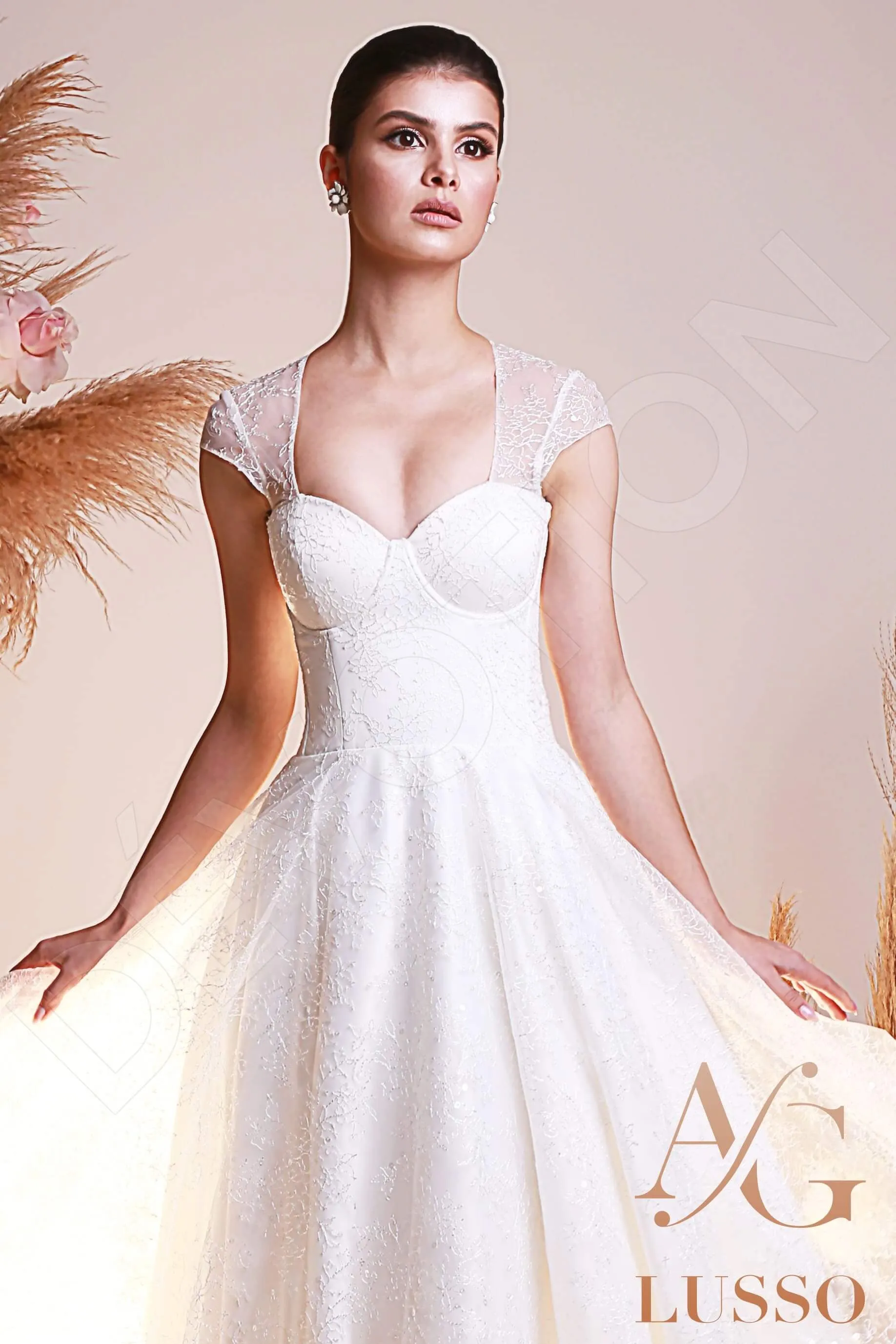 Vela A-line Sweetheart Ivory Wedding dress