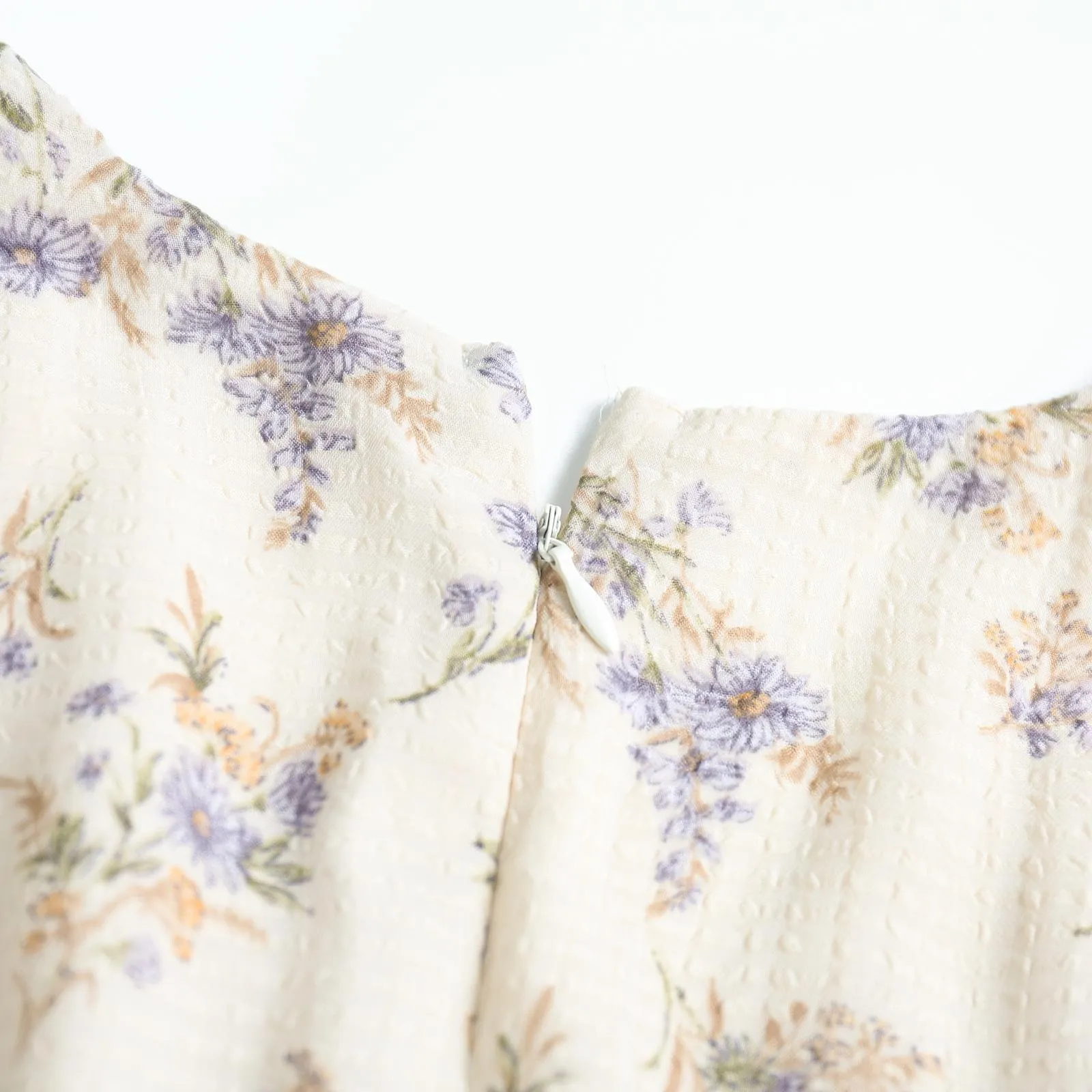 Women's A-Line Mid-Length Floral Print Tea Dress with a V Neck