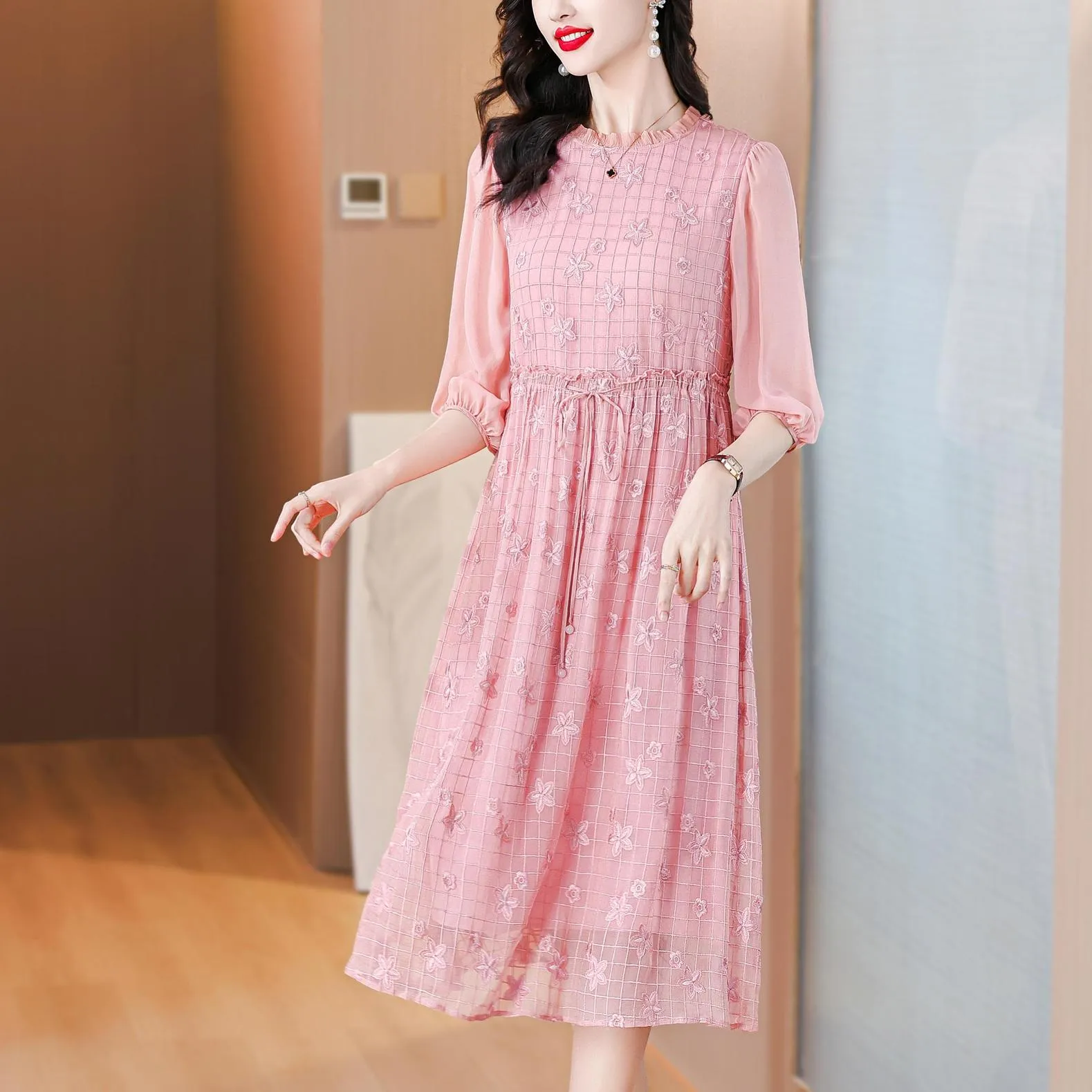 Women's Broderie Tulle Hem Dress with Stylish A-line Cut