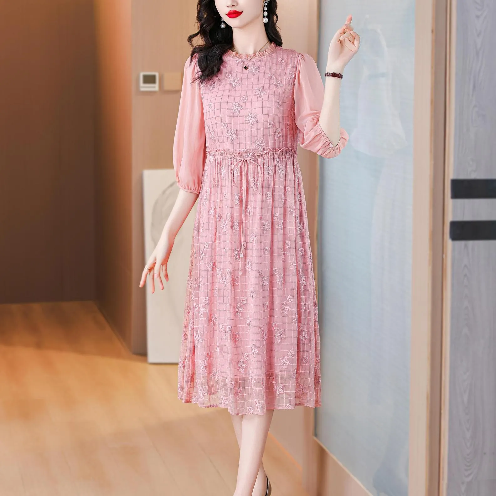 Women's Broderie Tulle Hem Dress with Stylish A-line Cut