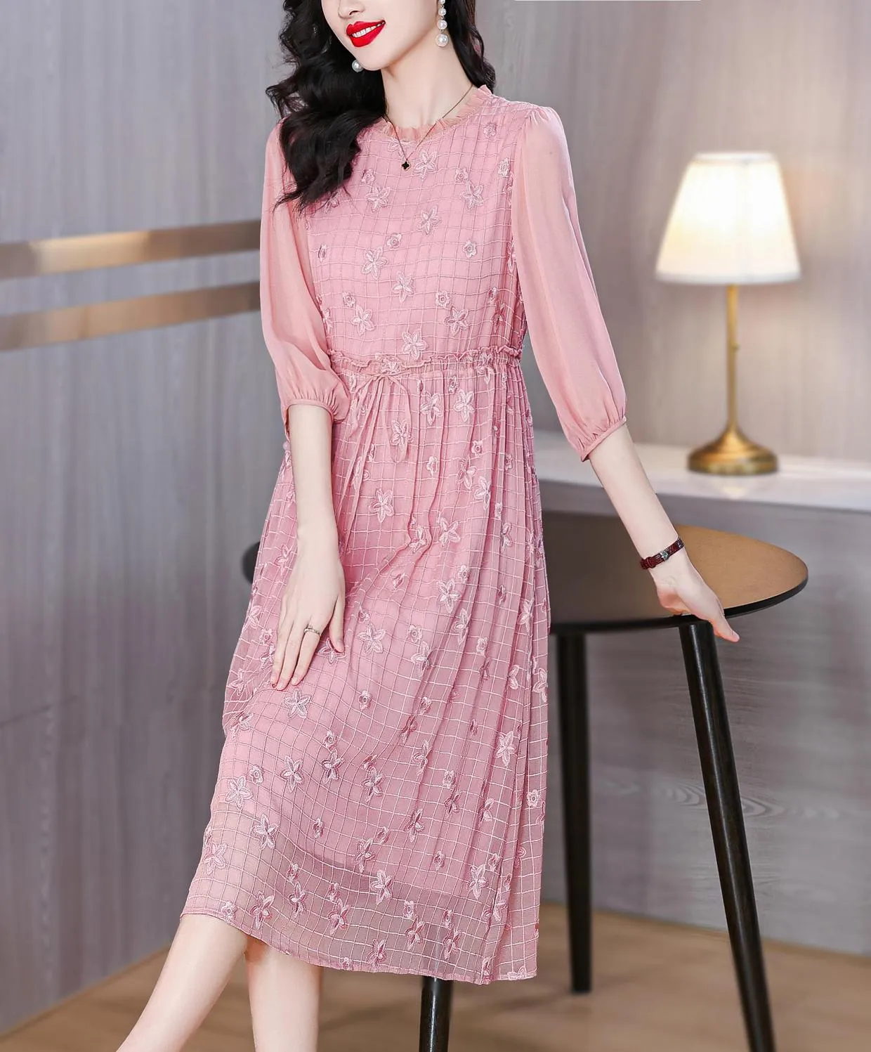 Women's Broderie Tulle Hem Dress with Stylish A-line Cut