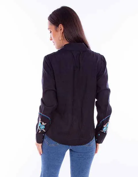 Women's Honey Creek Collection Blouse: Floral Embroidery Snaps