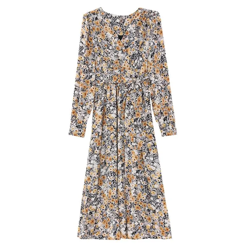 Women's Knee-Length Ruffled Tea Dress with a V Neck for Effortless Style