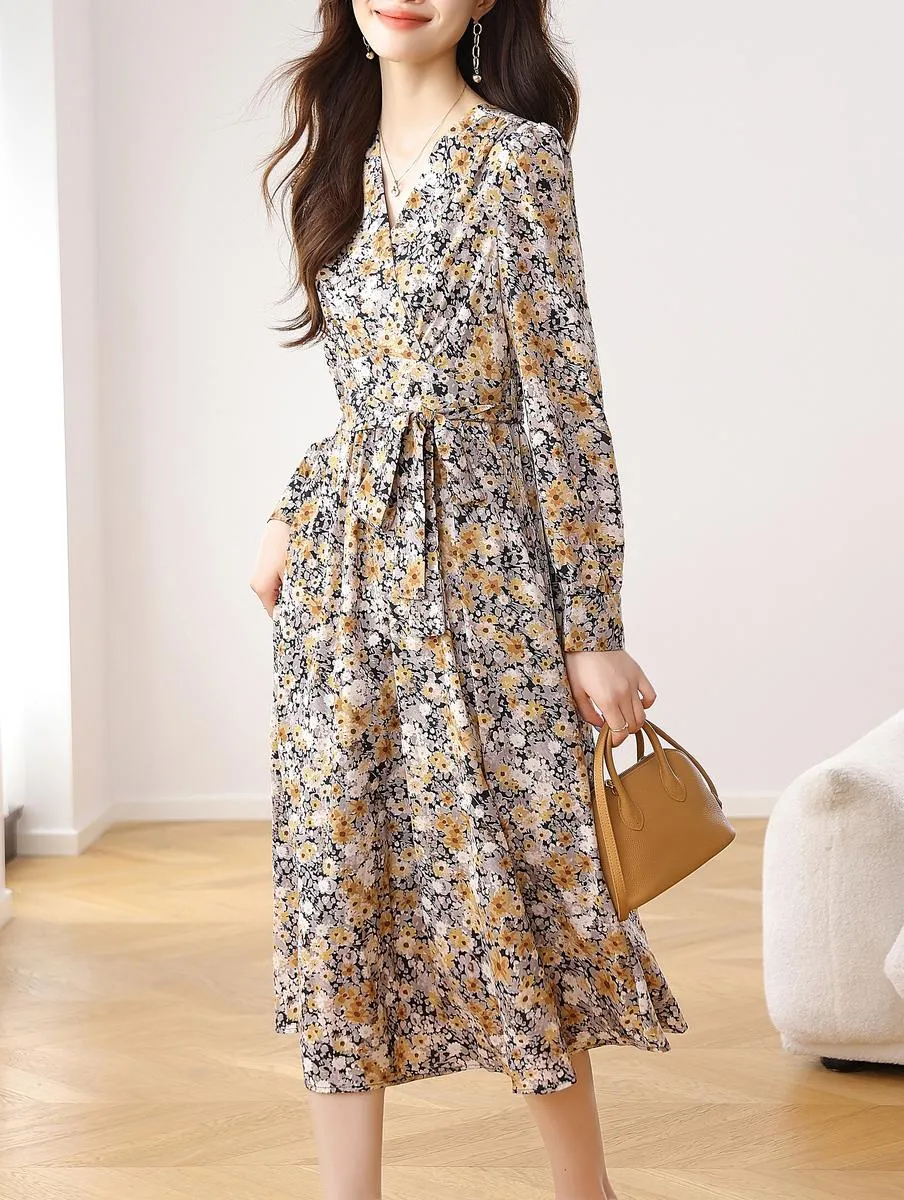 Women's Knee-Length Ruffled Tea Dress with a V Neck for Effortless Style