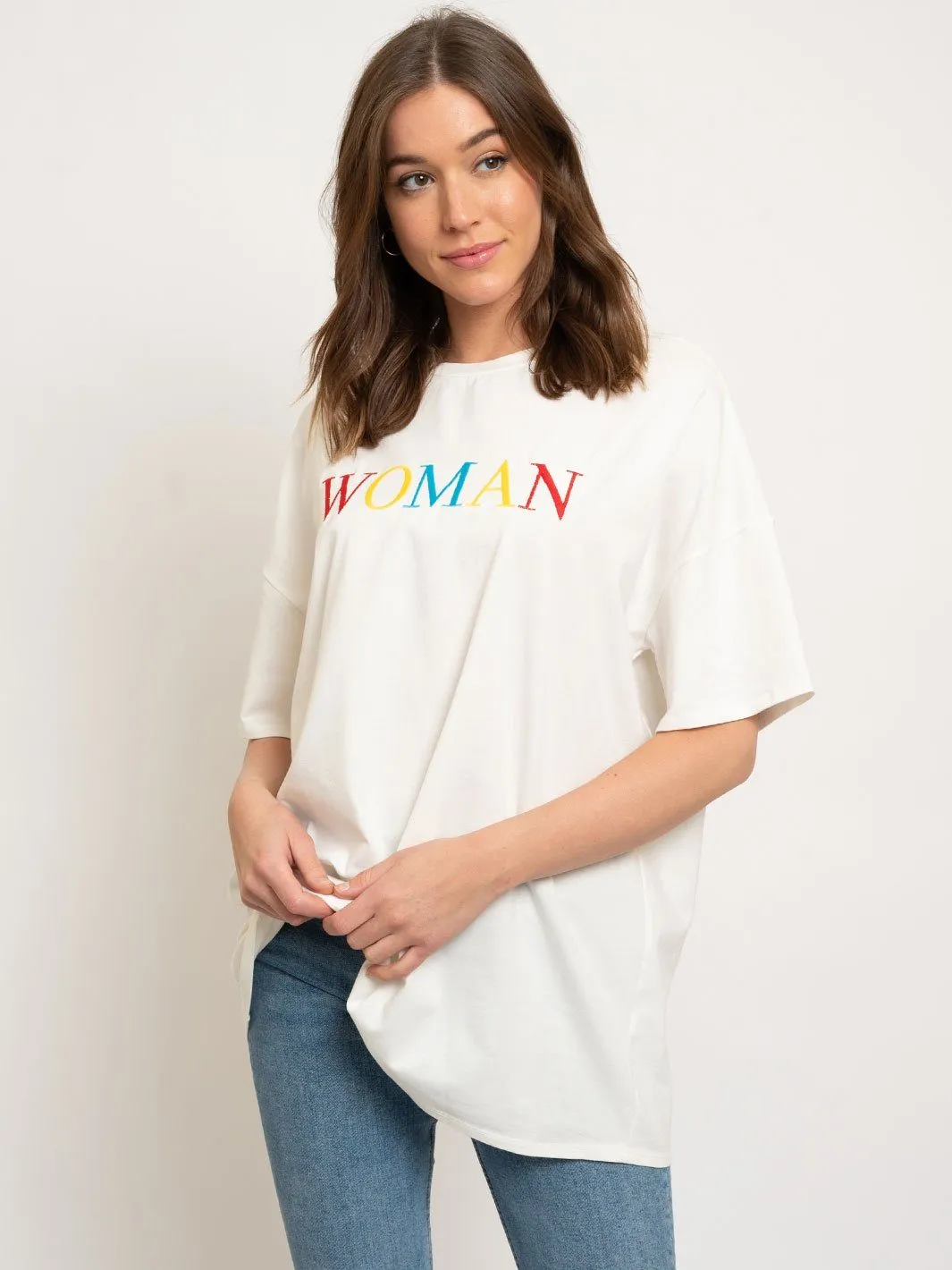 WOMEN'S SHORT SLEEVE GRAPHIC "WOMAN" T-SHIRT