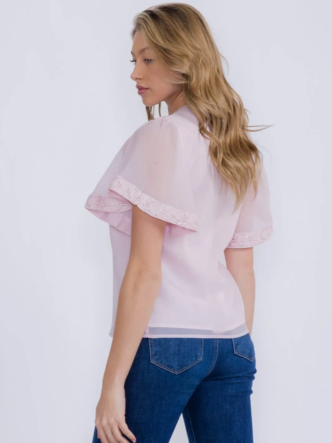WOMEN'S SHORT SLEEVE TRIM DETAILED  BLOUSE