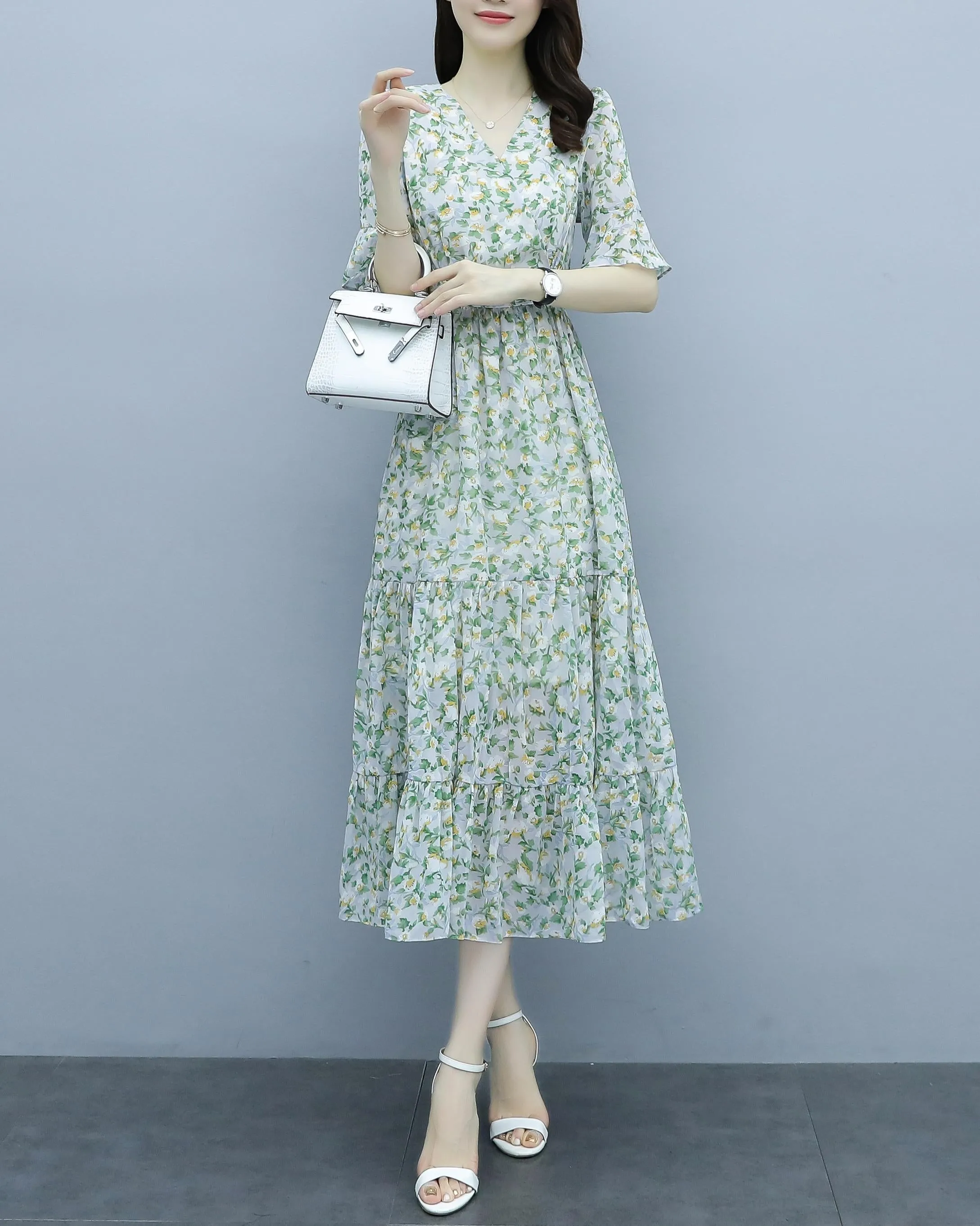 Women's Slinky Cotton Poplin Floral Tea Tea Dress for Summer