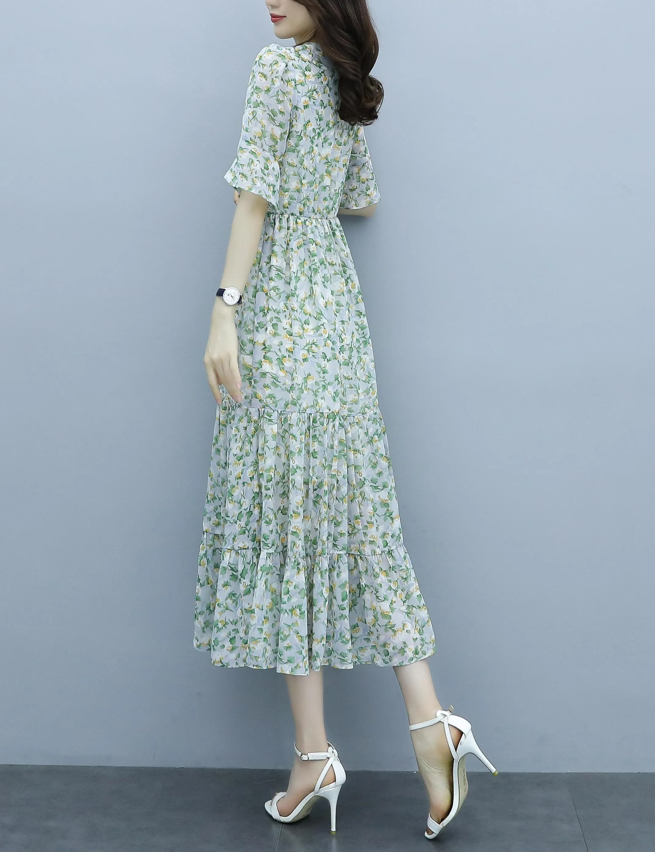 Women's Slinky Cotton Poplin Floral Tea Tea Dress for Summer