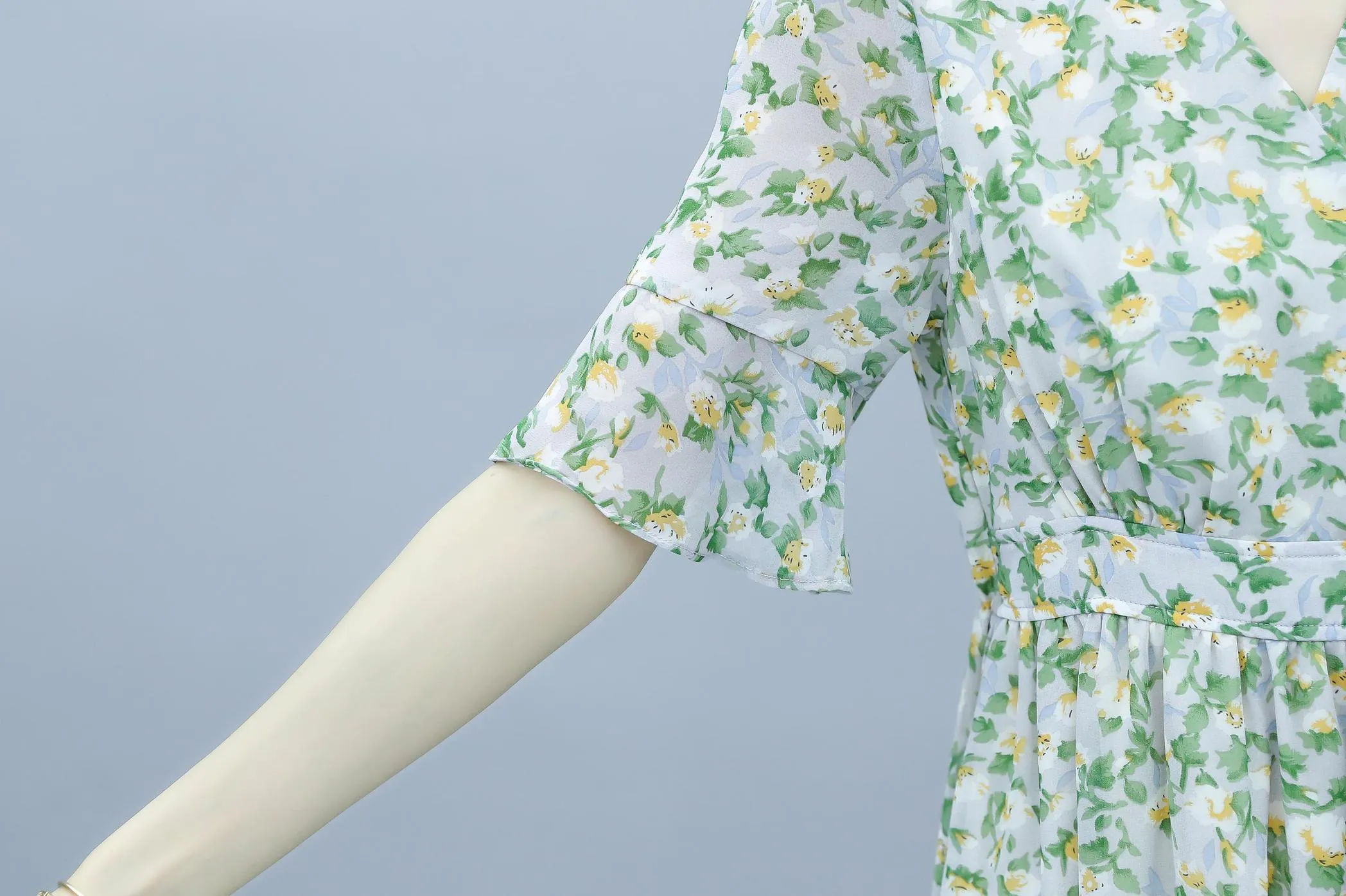 Women's Slinky Cotton Poplin Floral Tea Tea Dress for Summer