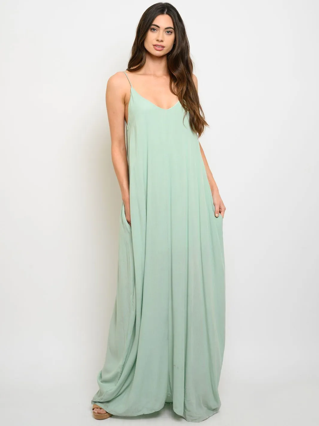 WOMEN'S SOLID V-NECK MAXI DRESS